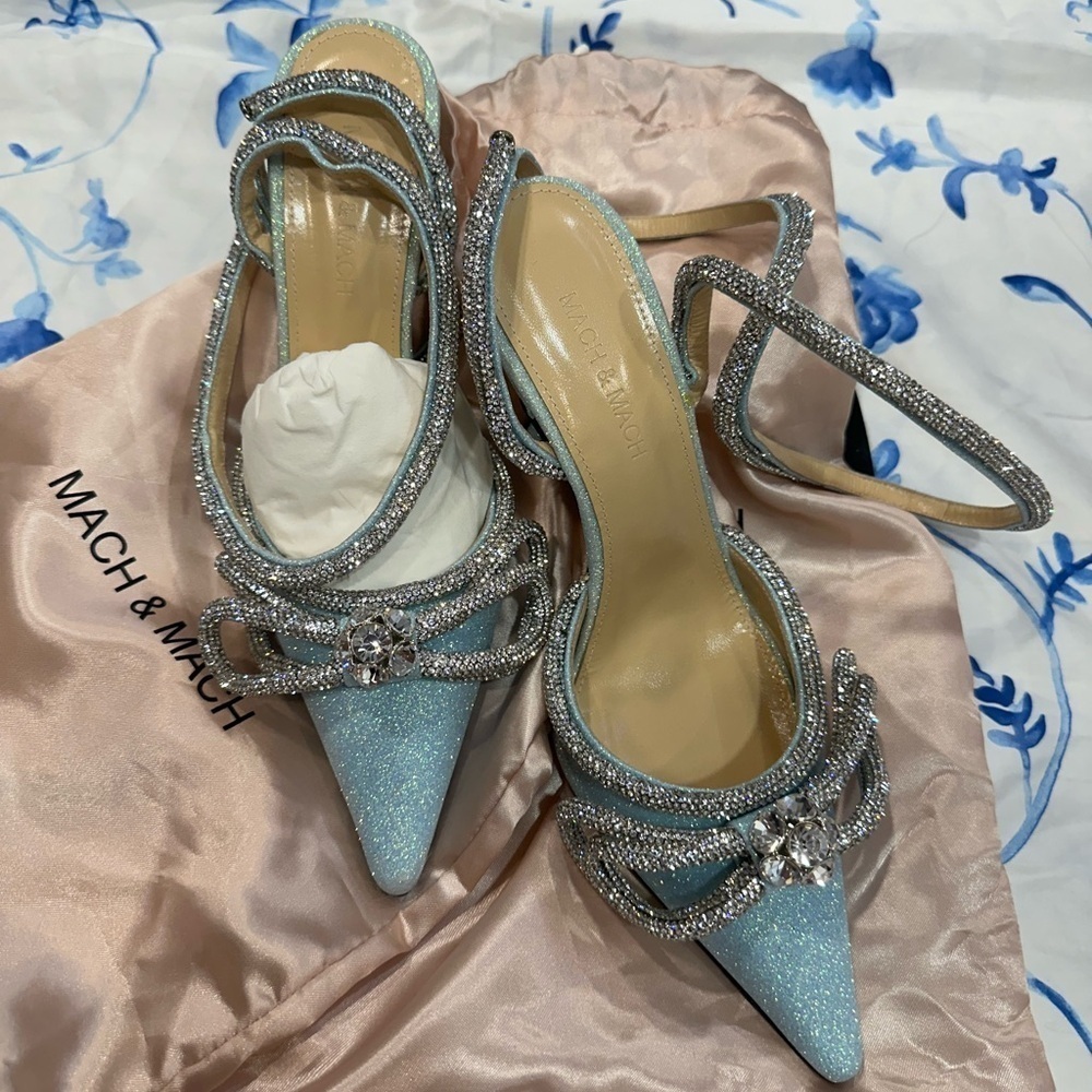 NEW Mach & Mach Double Crystal Bow Glittered Pump Heels - Picture 3 of 6